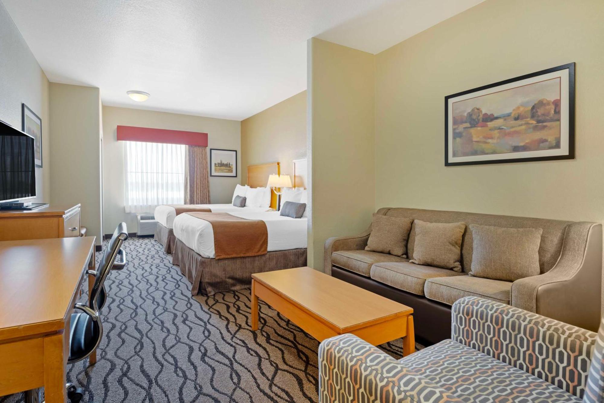 Best Western Plus And Hotel