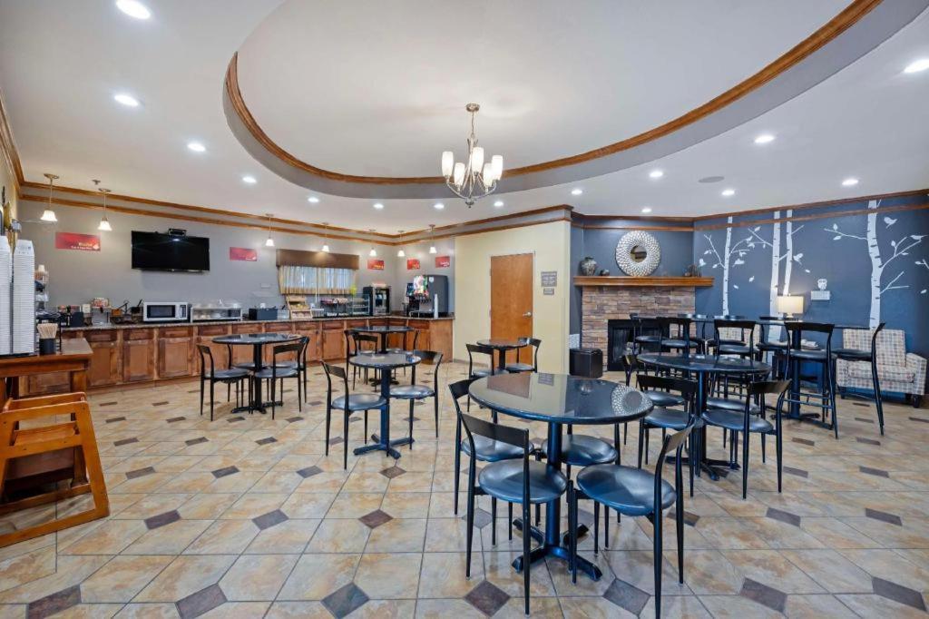 Best Western Plus Y Hotel 2*