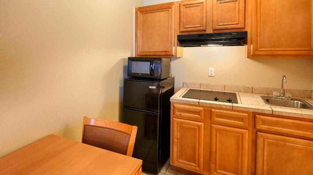 Western Y Hotel Guymon